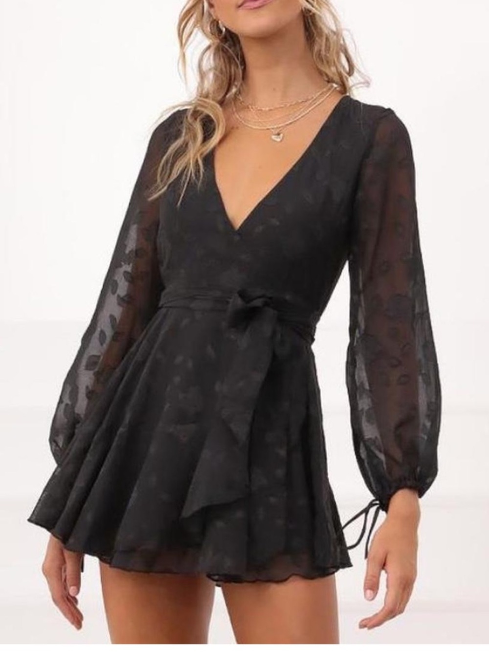 Lucy in The Sky Ruffle Wrap Dress Black Floral